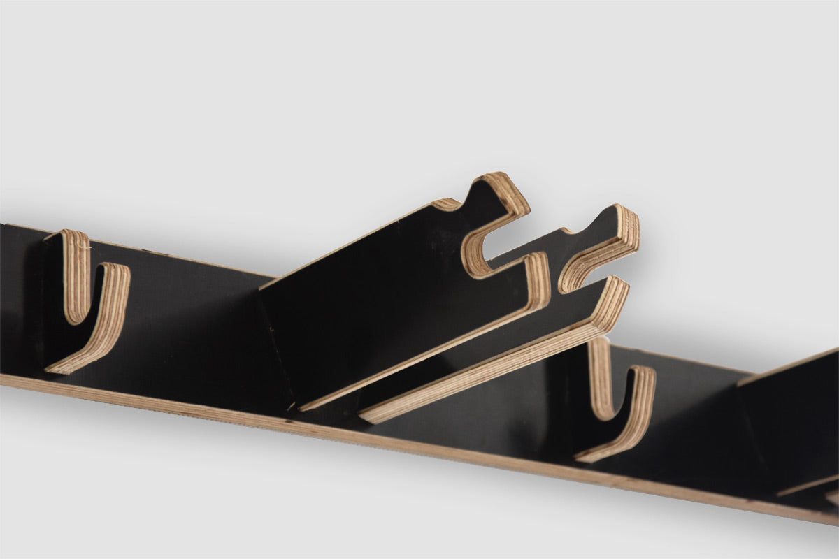 Skidhållare for 3 par skidor