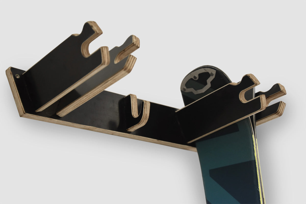 Skidhållare for 2 par skidor